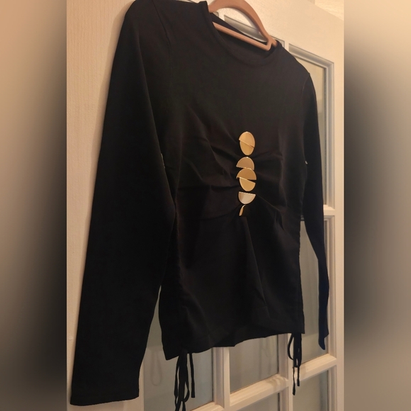 Aleeza Elegant Black Oliva Sweater with Gold Pin Accents & Cinched - Picture 4 of 7